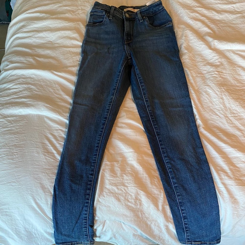 Like New Levi's Jeans! Size 24, Classic Denim Wash, 721 High Rise Skinny